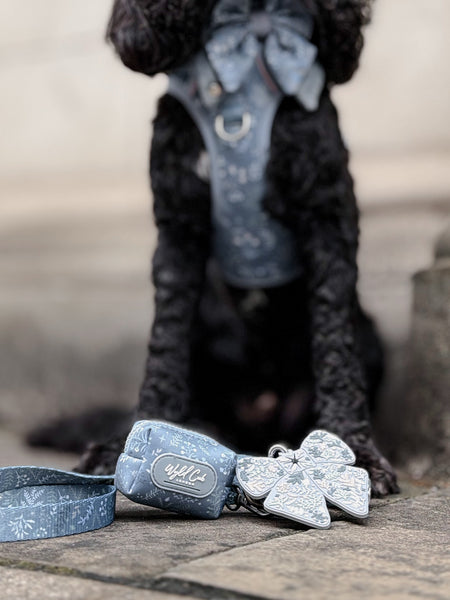 Dog Poop Bag Holder: Chiswick Dovetail