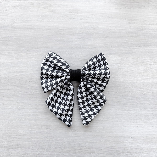 Dog Sailor Bow Tie: Knightsbridge Houndstooth