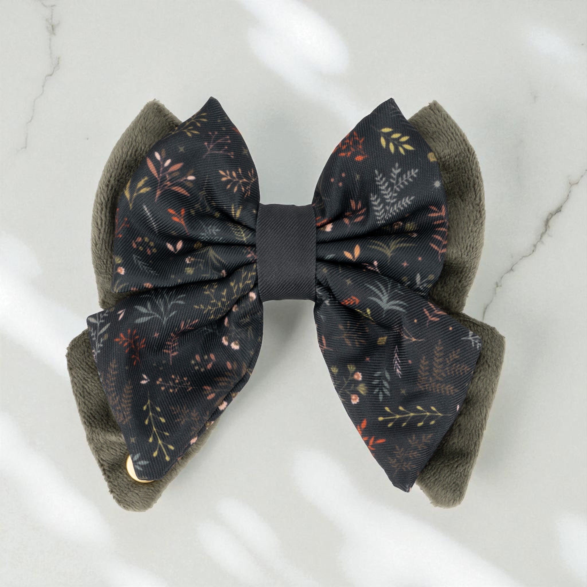 Dog Butterfly Bow Tie: Chiswick Ravenwood