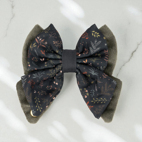 Dog Butterfly Bow Tie: Chiswick Ravenwood