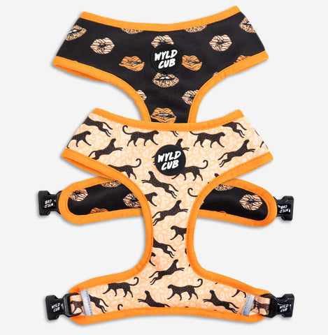 Wyld Cub orange black cool fun stylish leopard print lips comfortable quality reversible harness collar lead poo bag walk accessories set for top dog puppy breeds french bulldog frenchie bulldog cavapoo cockerpoo spaniel king Charles spaniel shihpoo labrador terrier chihuahua